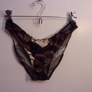 Christina Ch. Black, Brown, and Tan 2 Piece Large